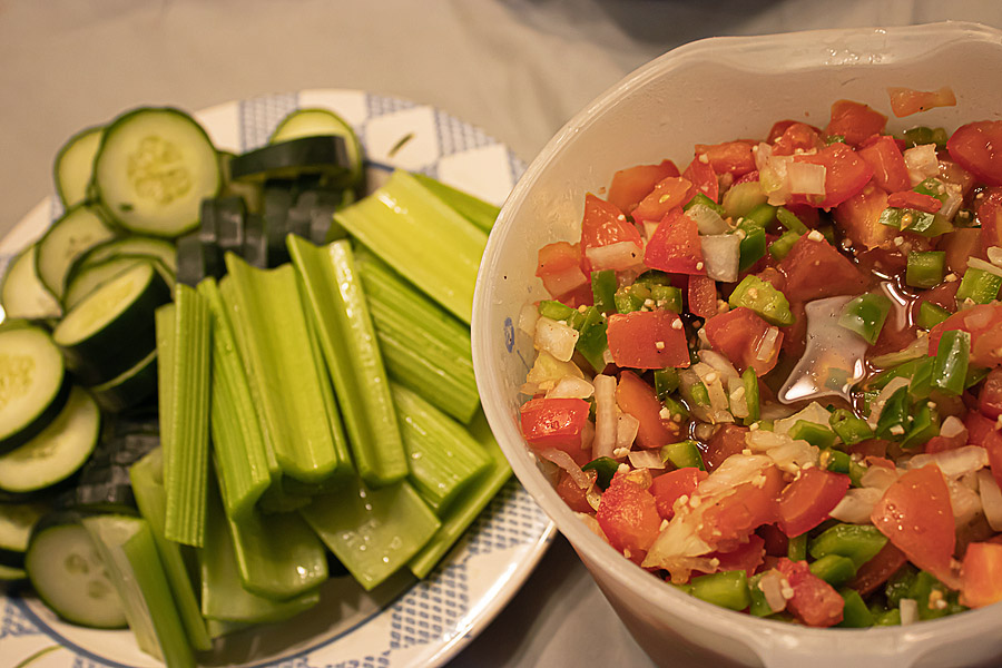 Celery Scoops and Salsa